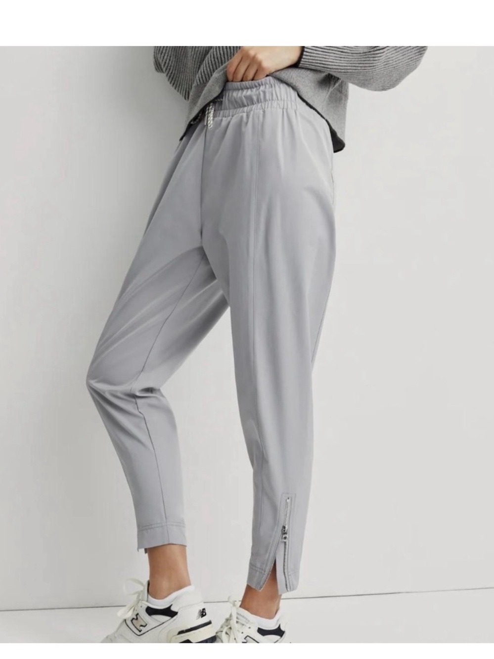 Varley Gray Jogger Pants Size Small Like New